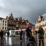 Salaris en huur stijgen, trein en brandstof worden duurder in 2026