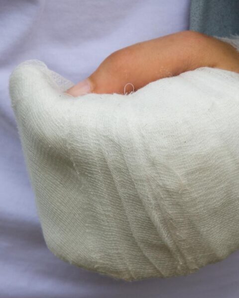 Sportblessures in Nederland stijgen naar 5,6 miljoen in 2024; noodhulp voor kinderen neemt toe