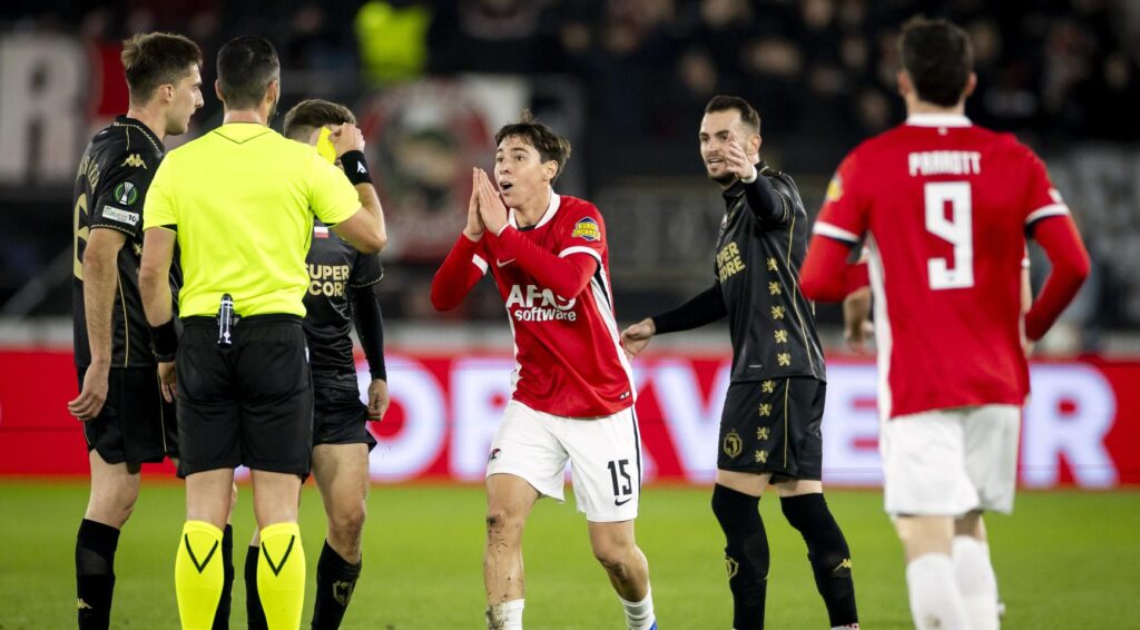 Teleurstellend 0-0 gelijkspel tegen Jagiellonia verlaat AZ in playoffronde van Conference League