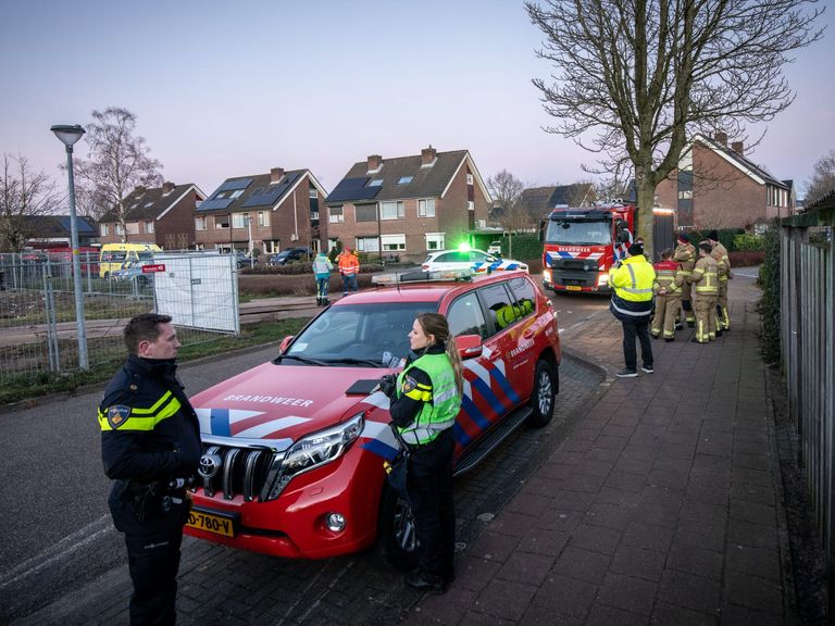 Tientallen bewoners geëvacueerd na explosief ontdekt in woning Lichtenvoorde