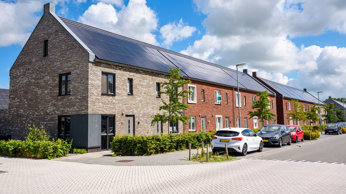 Uitpondgolf stimuleert huizenmarkt, maar huizenprijzen stijgen nog steeds in Nederland