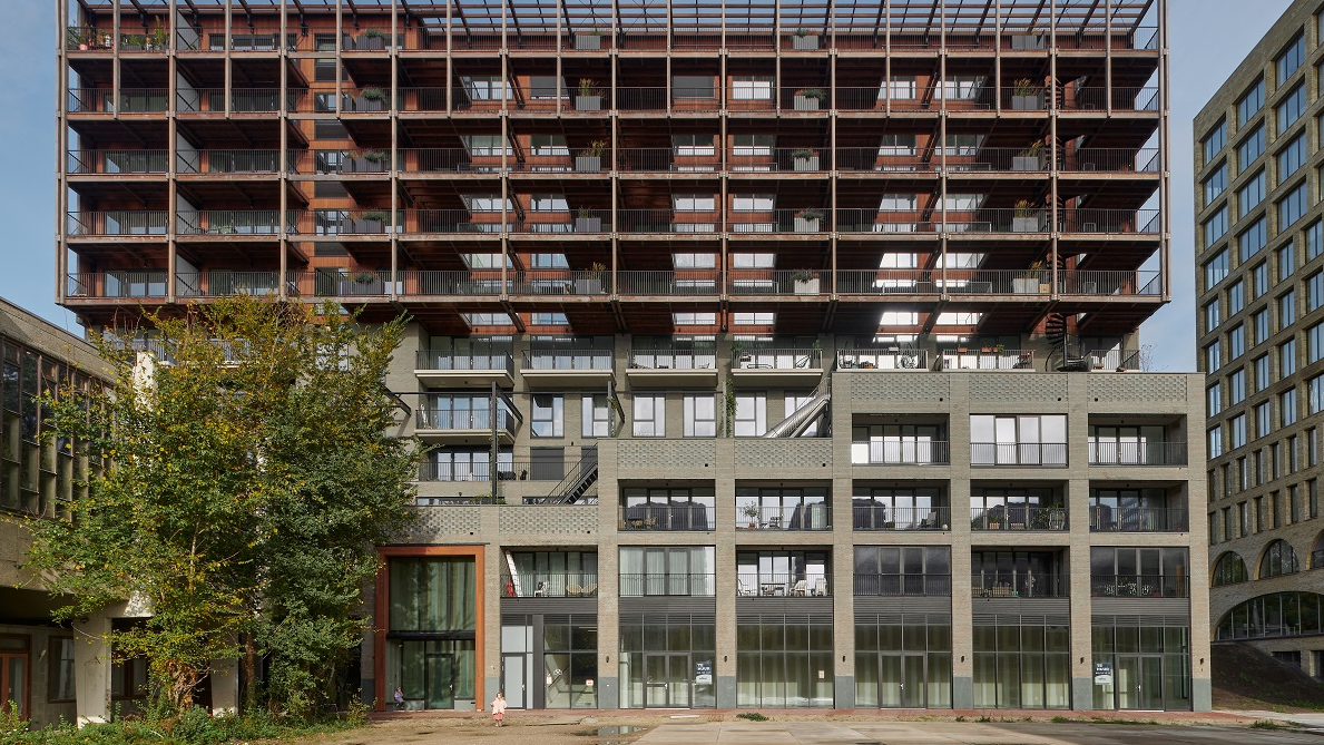 Wooncomplex Cornelis in Amsterdam wint Zuiderkerkprijs als beste woningbouwproject