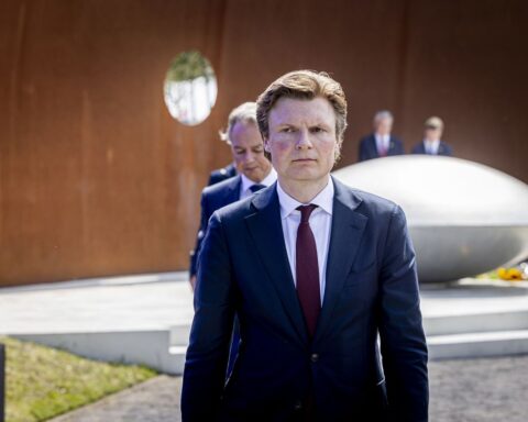 Nederlandse defensieminister waarschuwt voor afnemende aandacht voor Oekraïne