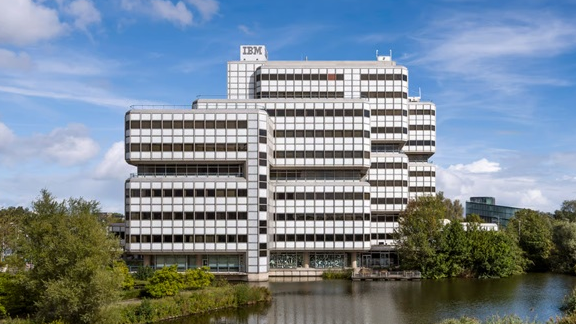 2.850 woningen gepland rondom IBM hoofdkantoor in Amsterdam's Nieuwe Meer Oost