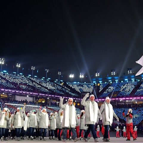 Russische atleten krijgen ondanks sancties toegang tot Winterspelen in Italië