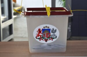 Rusland bereidt mogelijke inmenging in Letse parlementsverkiezingen voor
