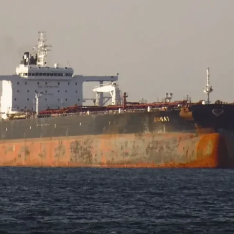 Kremlin overweegt inzet van marine ter bescherming van ‘schaduwvloot’