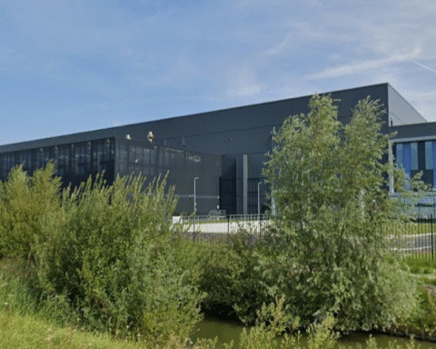 Amsterdam en Haarlemmermeer staan nieuwe datacenters van Pure DC en Goodman Group te wachten