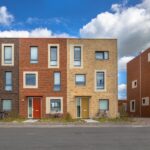 Bijna 12.000 huurders van sociale woningen bezitten ook een of meer huizen: CPB