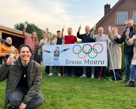 Braziliaanse langlaufster Bruna Moura uit Nunspeet naar Olympische Spelen na zwaar auto-ongeluk