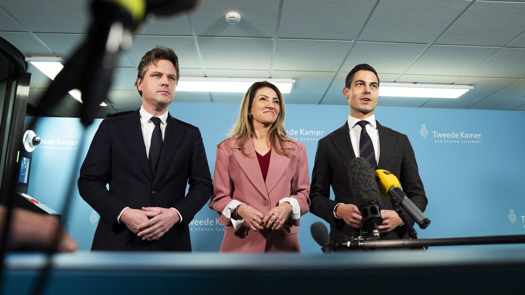 Coalitieakkoord: 19 miljard voor defensie en grote bezuinigingen op zorg en uitkeringen