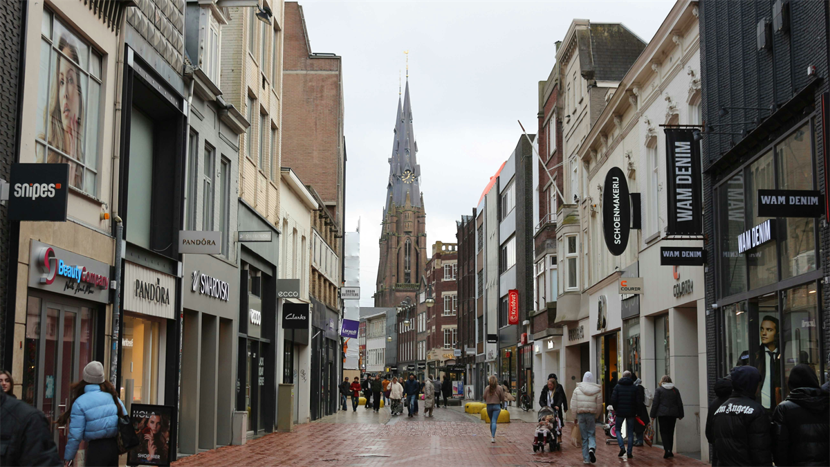 Consumenten kiezen steeds vaker voor kleinere steden voor winkelen