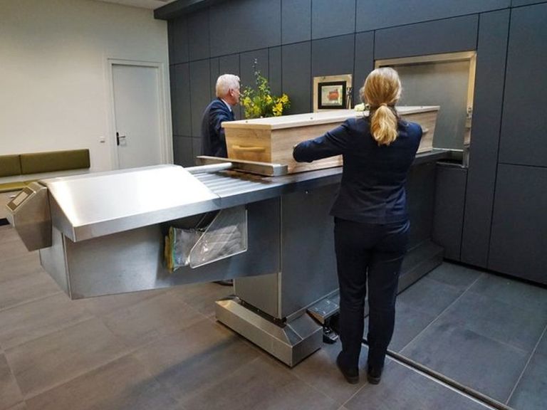 Crematorium in Enschede test eerste waterstofcrematie als duurzaam alternatief