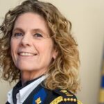 Crimineel netwerk achter oud en nieuw vuurwerkaanvallen op politie in Amsterdam