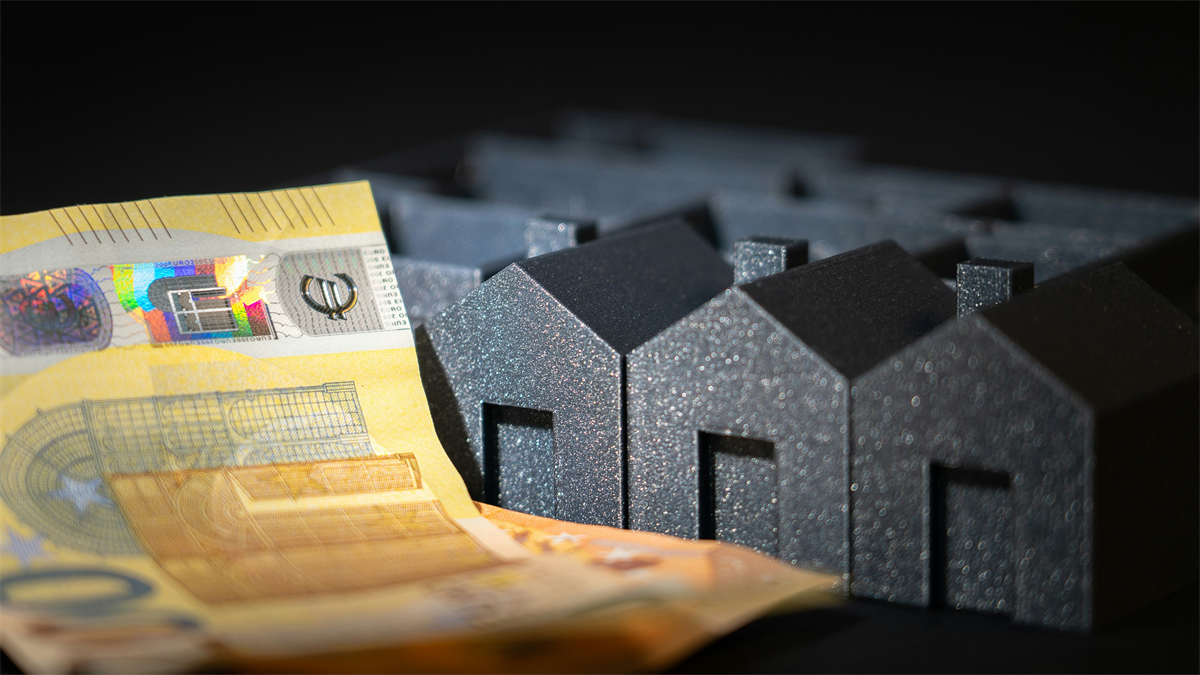 Critici wijzen op financiële tekortkomingen in coalitieakkoord voor woningbouw