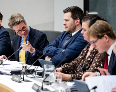 D66, VVD en CDA pleiten voor vier grote omroeporganisaties