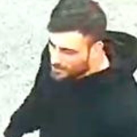 Duitse verdachte uitgeleverd voor moord op terras in Rijswijk; twee anderen nog voortvluchtig