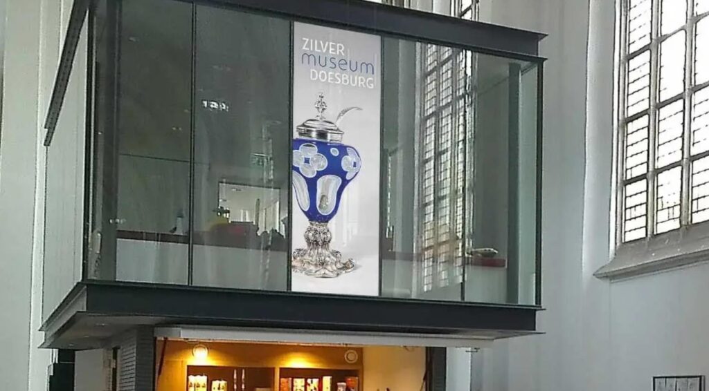 Hele collectie antiek zilver gestolen uit Zilvermuseum in Doesburg