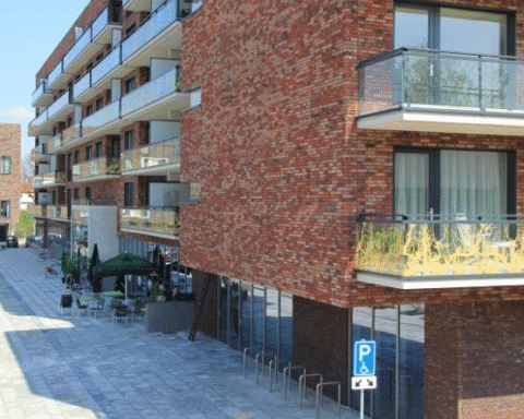 HW Wonen neemt 173 huurwoningen en 6 maatschappelijke panden van SOR in Oud-Beijerland over