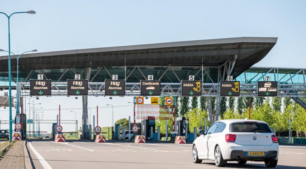 Infrastructuurminister open voor Belgische tol, verrast door tarief van 100 euro