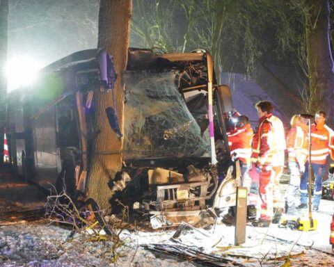 Meerdere ongevallen door gladheid in Noord- en Oost-Nederland