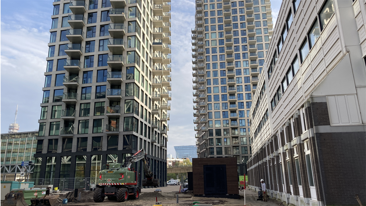 Nederlanders wonen in ruime woningen op kleine percelen, blijkt uit CPB-onderzoek