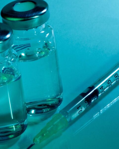 Nederlands Forensisch Instituut onderzoekt morfine in lichamen ter ondersteuning van moordonderzoeken