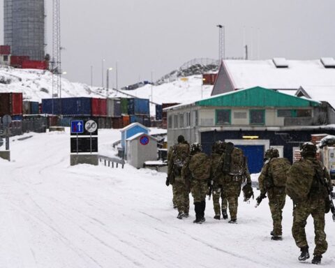 Nederlandse militairen vertrekken vandaag opnieuw uit Groenland