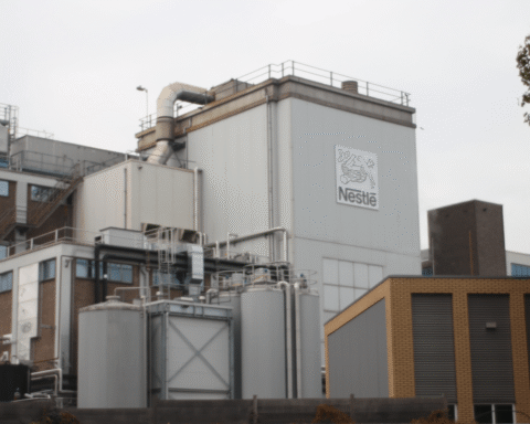 Nestlé известила о загрязнении детского питания на голландском заводе за 10 дней до первого отзыва