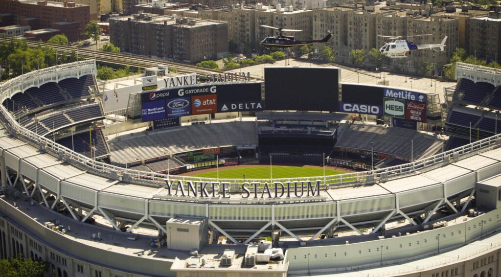 New York Yankees подписали 18-летнего нидерландского питчера Тийна Фредрикзе на семилетний контракт