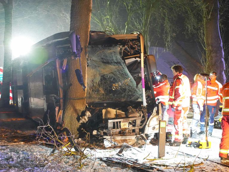 Ongevallen door gladheid in Noordoost-Nederland veroorzaken verwondingen en schade