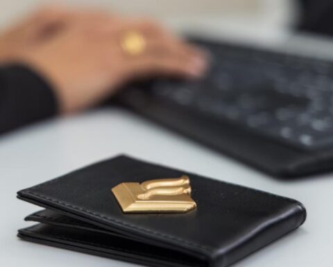 Politie waarschuwt voor beveiligingslek dat Russisch hackersgroep gebruikte voor grote diefstal van politiegegevens