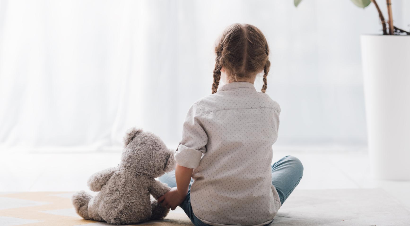 Rechtzaak tegen Mels van B. wegens seksueel misbruik van 31 meisjes tijdens logeerpartijen begint