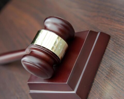 Twee Nederlandse mannen ter dood veroordeeld in Marokko voor moord op de zoon van een rechter bij vergissing