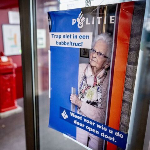 Vier nieuwe aanhoudingen na babbeltruc, 14-jarig meisje op heterdaad betrapt