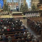 Volendam herdenkt 25 jaar na de fatale brand in café 't Hemeltje