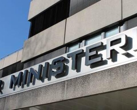 Voormalige medewerker van het Openbaar Ministerie aangeklaagd voor bezit van kinderpornografie en GHB