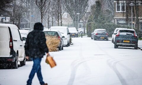 Winters weer en werk: thuisblijven of op afspraak komen?