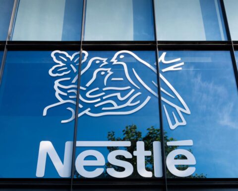 Zes baby's ziek na consumptie van Nestlé babyvoeding, melden Nederlandse autoriteiten