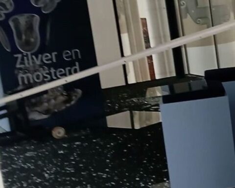 Zilvermuseum in Doesburg overvallen: volledige collectie antiek zilver gestolen