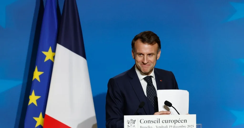 Macron opent deur voor dialoog met Moskou over naoorlogse veiligheid