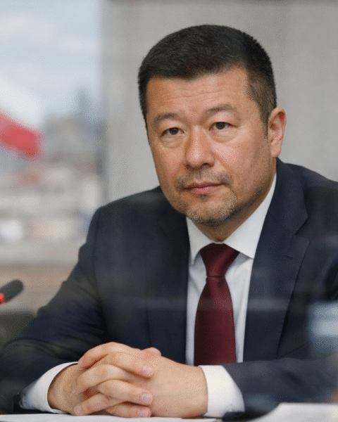 Tsjechische parlementsvoorzitter Okamura creëert spanning met uitspraken over Oekraïense taal in Praag