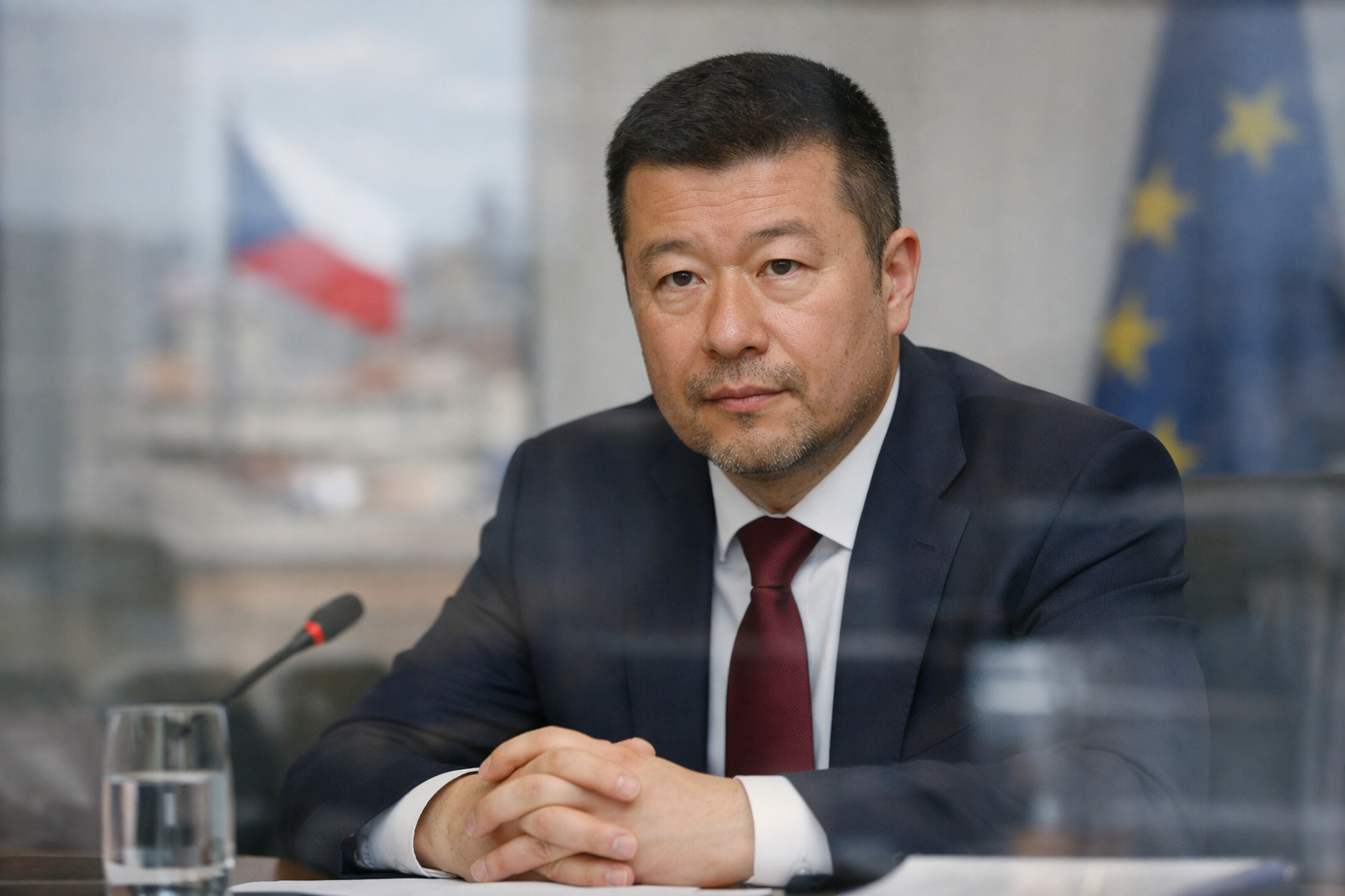 Tsjechische parlementsvoorzitter Okamura creëert spanning met uitspraken over Oekraïense taal in Praag