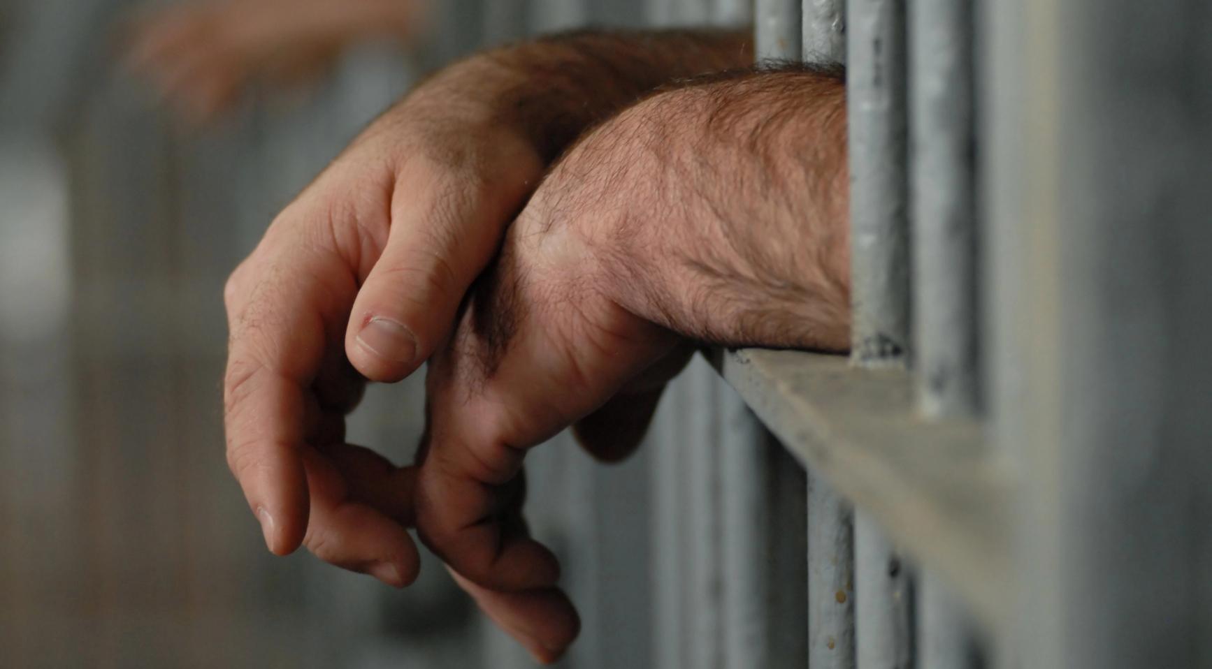 Algoritme voor proefverlengen schat het risico op recidive systematisch te laag in