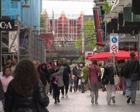 Almere introduceert samenscholingsverbod in centrum vanwege aanhoudende overlast