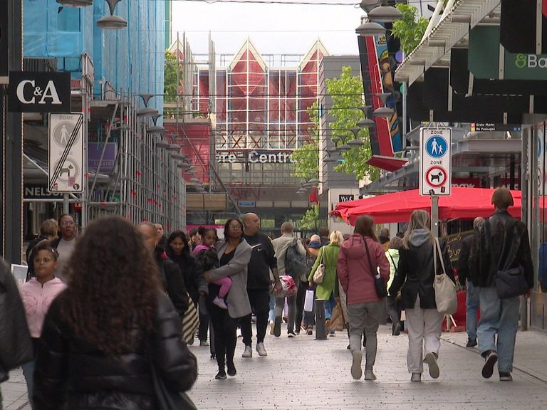 Almere introduceert samenscholingsverbod in centrum vanwege aanhoudende overlast
