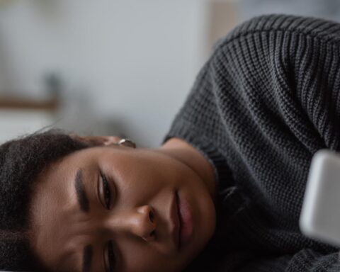 Amsterdam roept op tot wereldwijde ban op AI-nudify-apps vanwege online misbruik