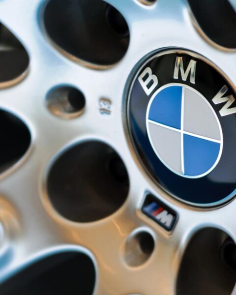 BMW roept honderden duizenden voertuigen terug; 5.500 in Nederland