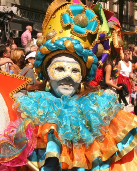 Carnavalstenten ontruimd in Limburg door sneeuwval