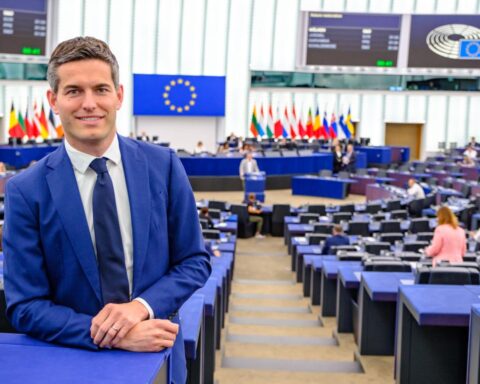 CDA-lid Berendsen aangesteld als minister van Buitenlandse Zaken in nieuw kabinet Jetten I